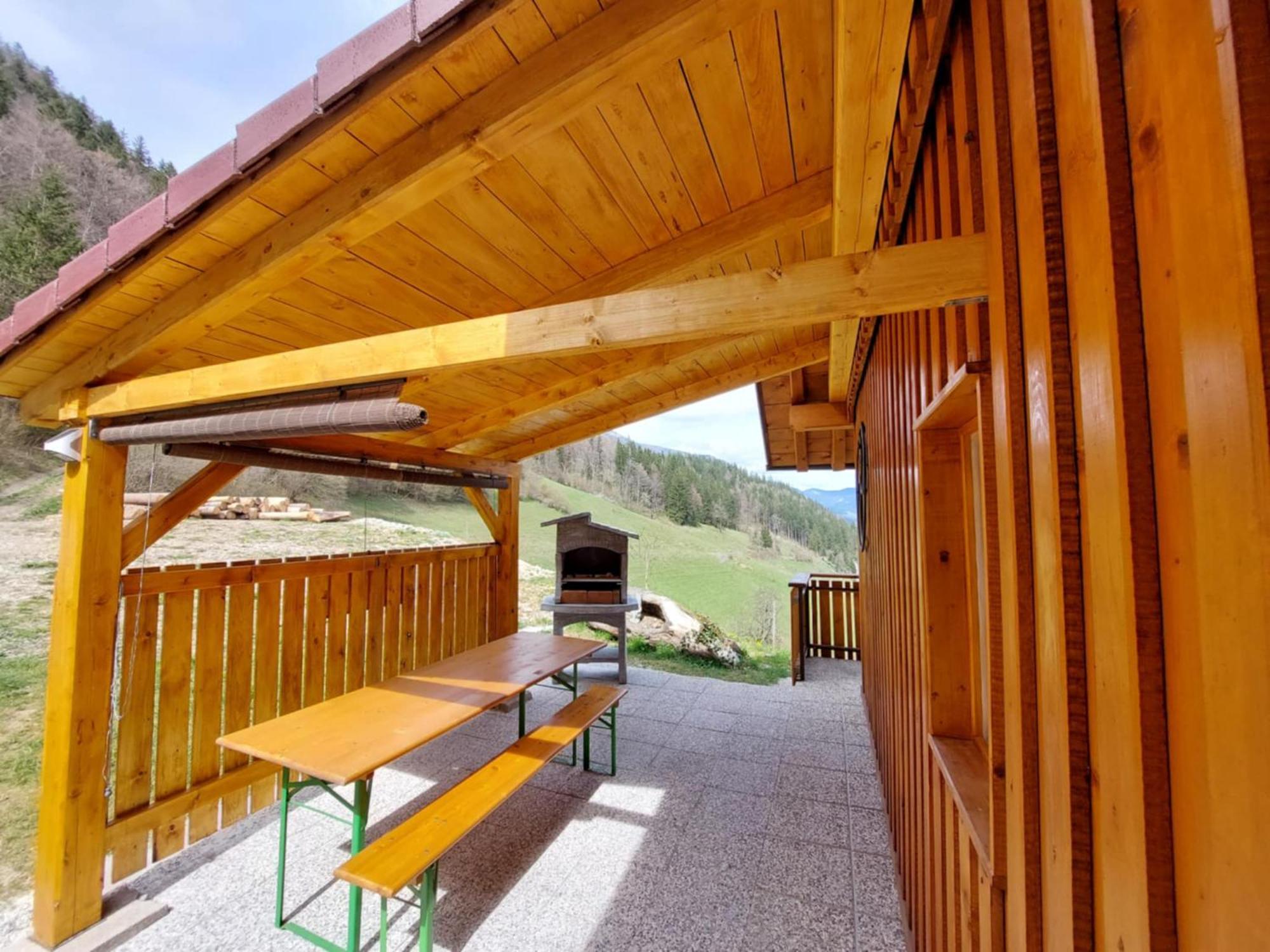 Pocitniska Hiska Lastovka Podvolovljek Exterior foto