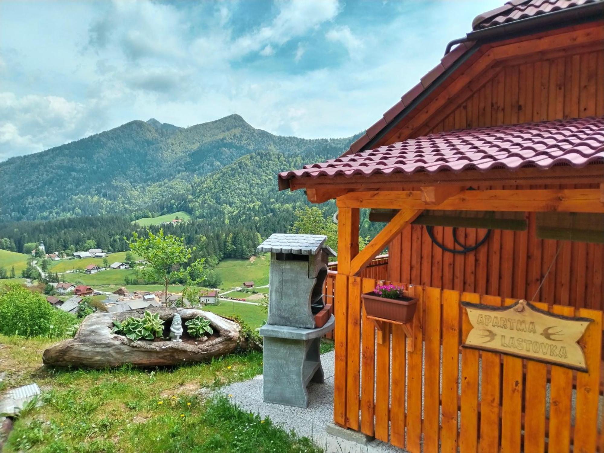 Pocitniska Hiska Lastovka Podvolovljek Exterior foto